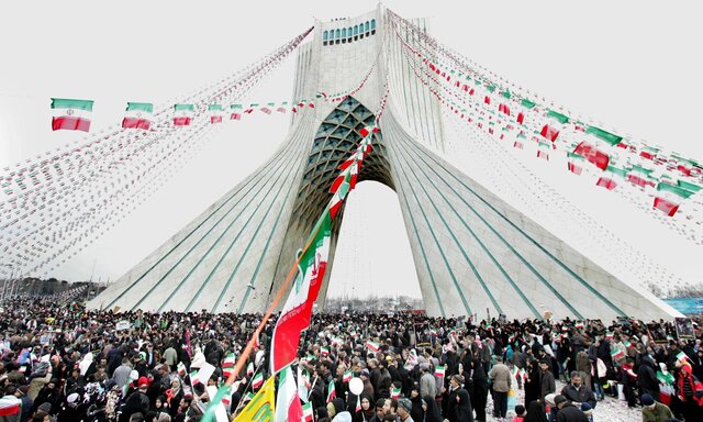 مروری بر میادین تاریخ‌ساز تهران در روزهای انقلاب