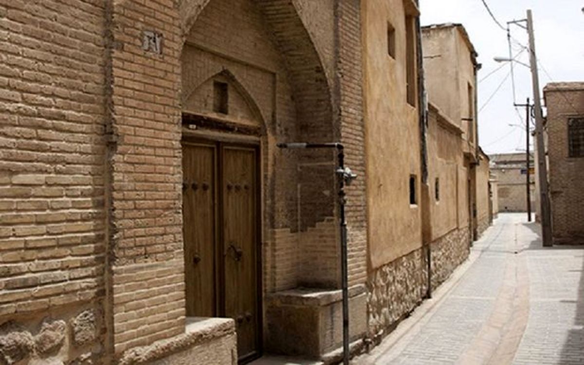 تخریب خانه‌های بافت تاریخی شیراز به دستور نهاد‌های دولتی بود؟