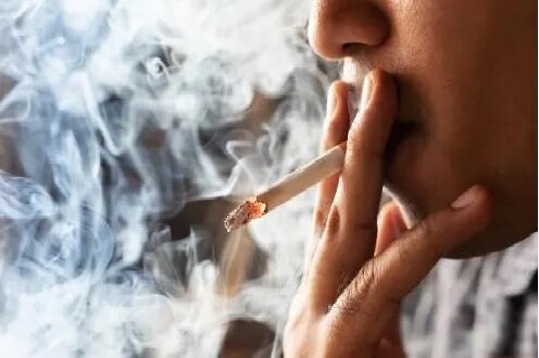 دود سیگار در چشم «سلامت»